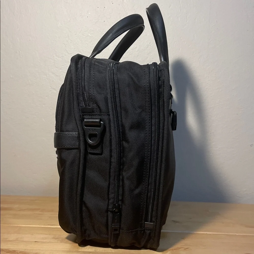 TUMI Alpha Expandable Organizer Laptop Brief - Black